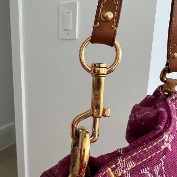 Louis Vuitton Pink Monogram Denim Pleaty Shoulder Bag - Picture 8 of 13